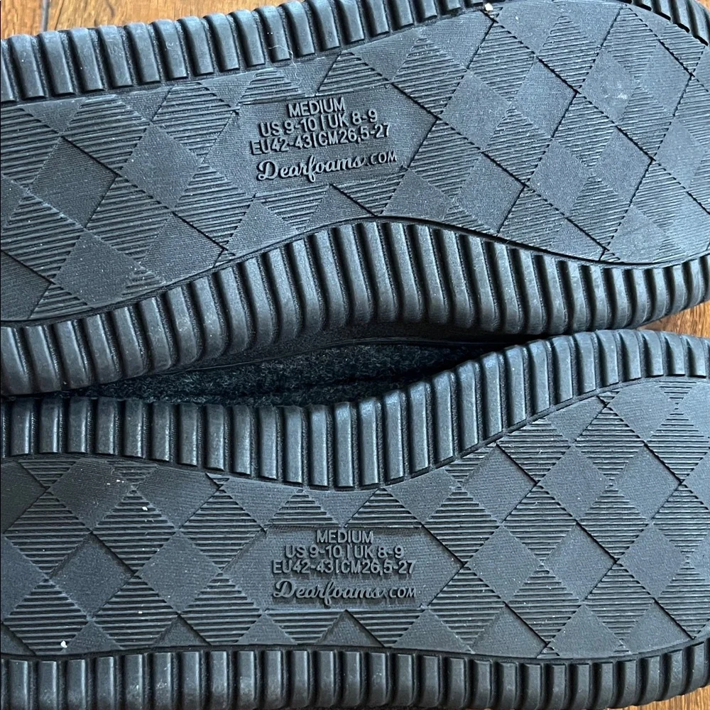 dearfoams comfortable slip
